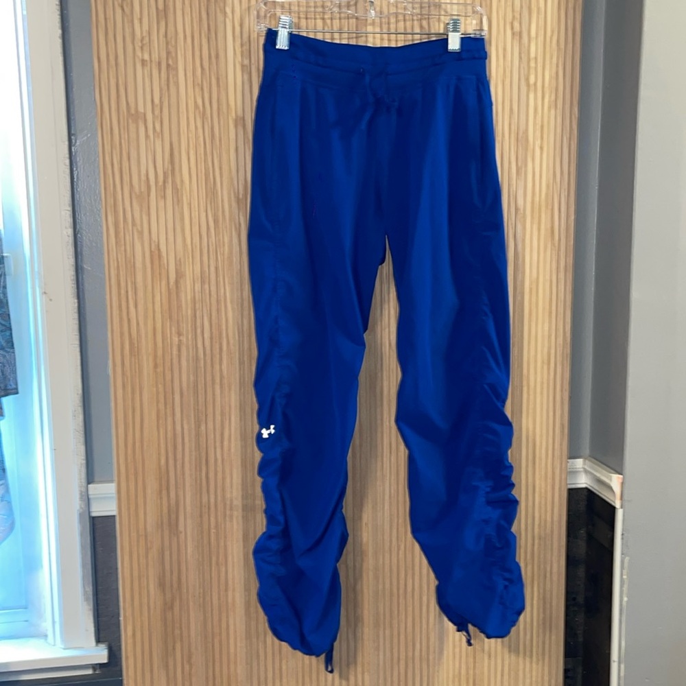 Under Armour  women’s studio pants SM NWOT